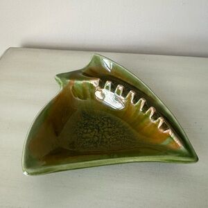 Vintage MCM pottery ashtray  green orange 614 USA